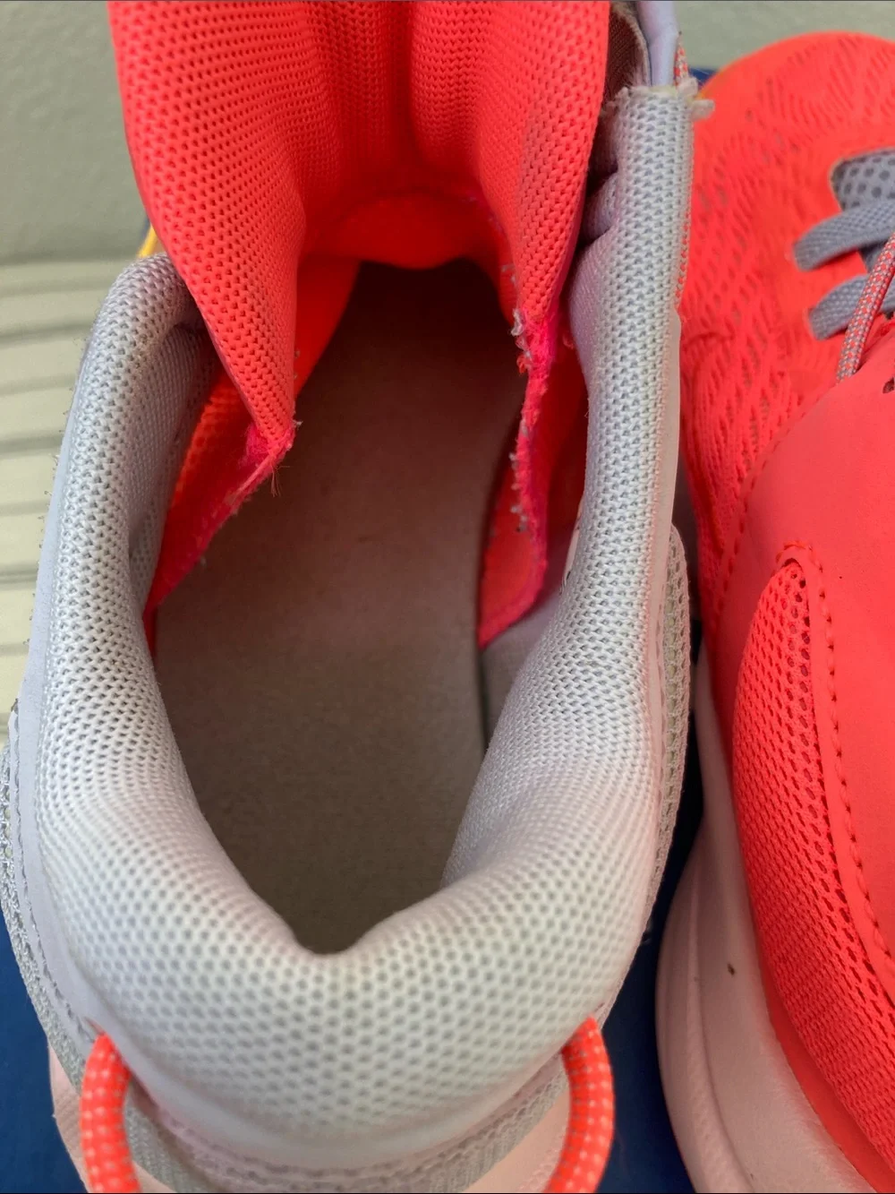 SALE! 50% Off Nike Kids Giannis 2 Sneaker in Bright Pink Yellow Accents Size